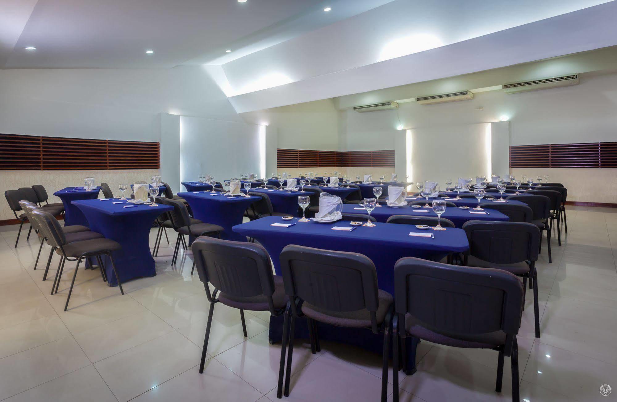 Ghl Hotel Club El Puente Girardot Esterno foto
